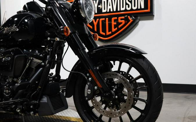 2024 Harley-Davidson® FLRT - Freewheeler®