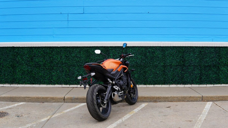 2025 Triumph Street Triple 765 R