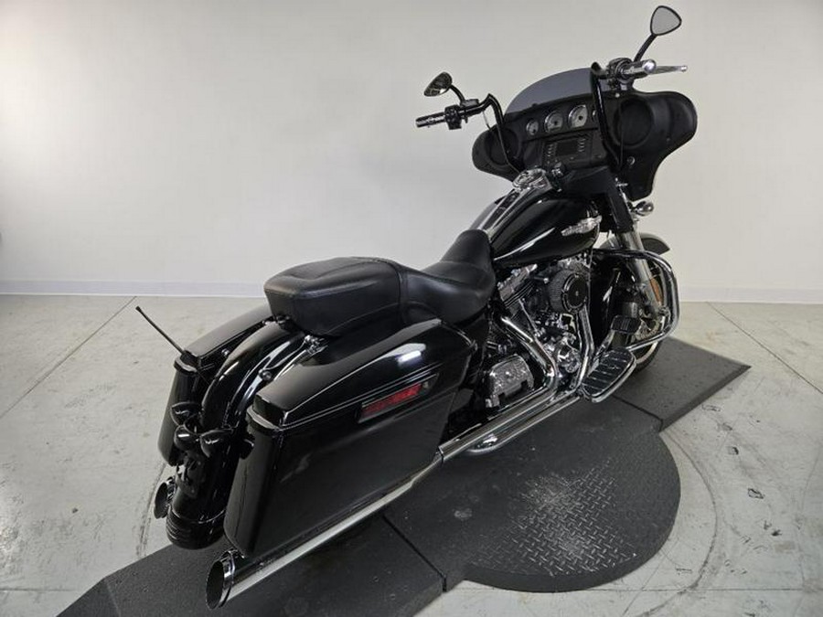 2014 Harley-Davidson® FLHX - Street Glide®
