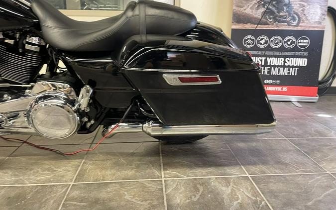 2023 Harley-Davidson® FLTRX - Road Glide®