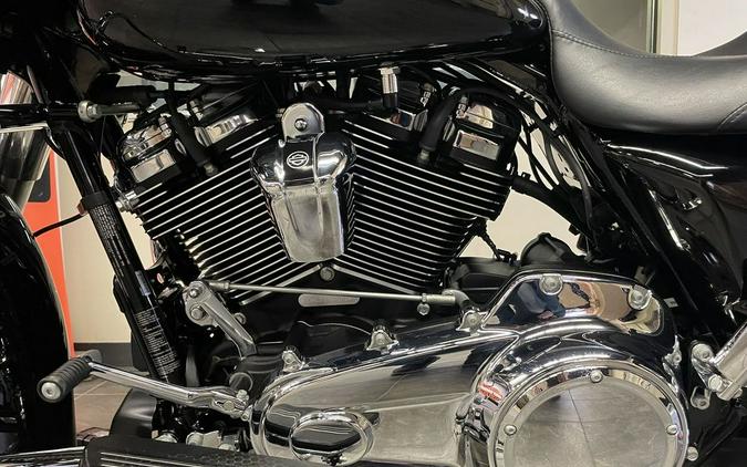 2023 Harley-Davidson® FLTRX - Road Glide®