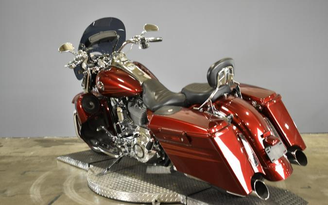 2013 Harley-Davidson CVO Road King Burgundy Blaze and Typhoon Maroon with Dragontail Graphics