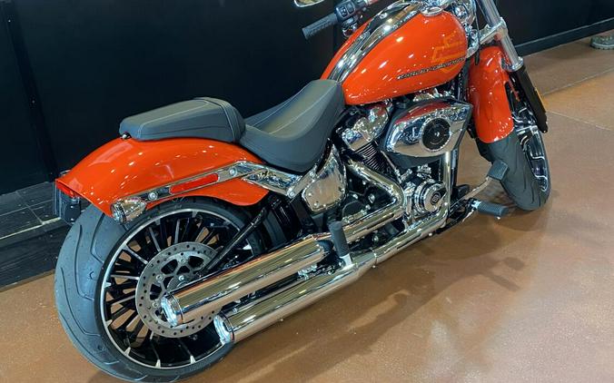 2026 Harley-Davidson Breakout