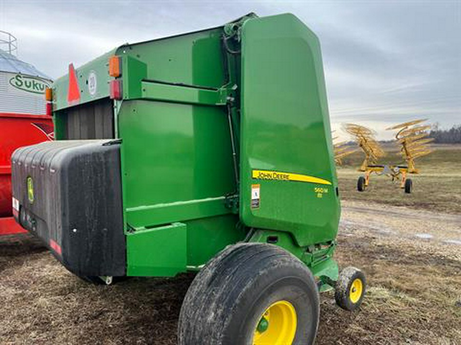 John Deere 560M