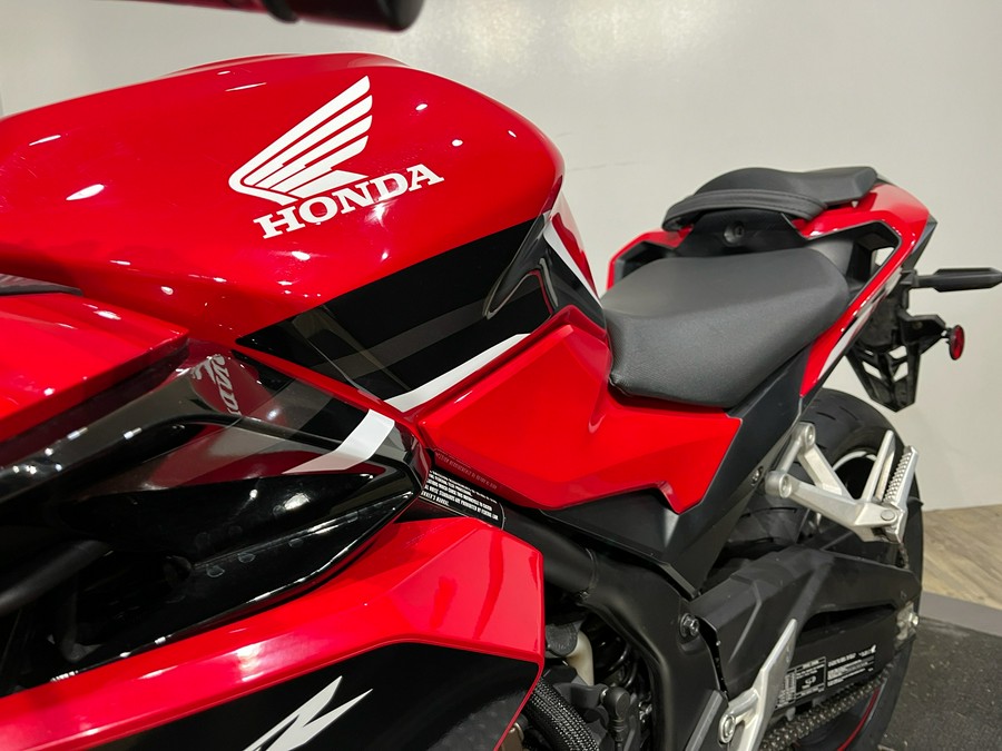 2023 Honda CBR500R ABS