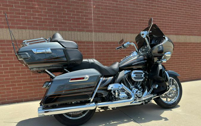 2016 Harley-Davidson CVO Road Glide Ultra