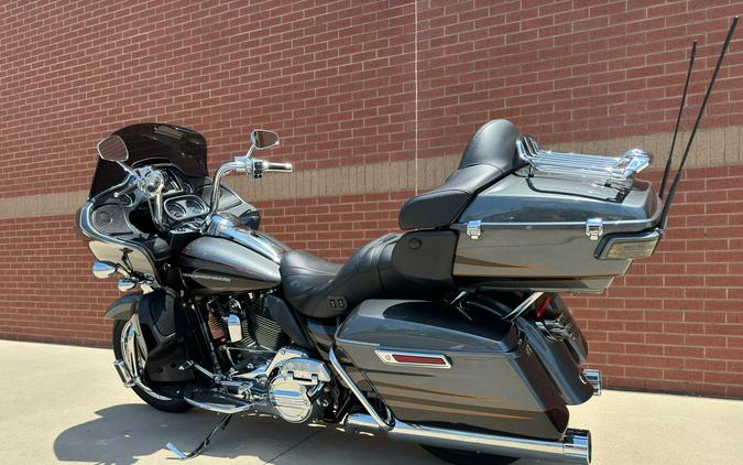 2016 Harley-Davidson CVO Road Glide Ultra