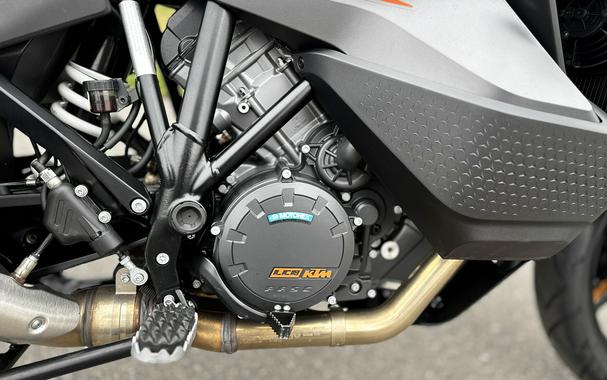 2023 KTM Super Adventure 1290 S