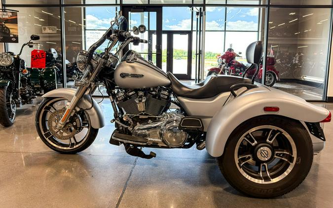 2020 Harley-Davidson Trike FLRT - Freewheeler