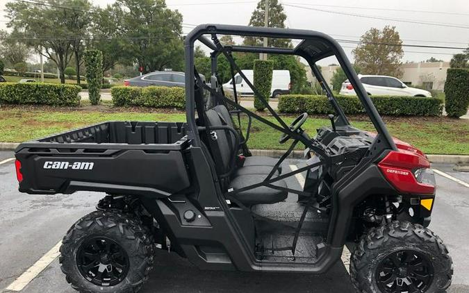 2024 Can-Am® Defender DPS HD9 Fiery Red