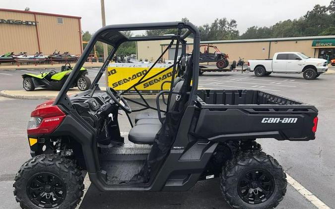 2024 Can-Am® Defender DPS HD9 Fiery Red