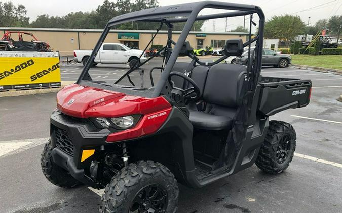 2024 Can-Am Defender DPS HD9 Fiery Red