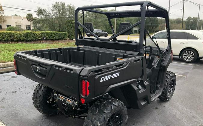 2024 Can-Am Defender DPS HD9 Fiery Red