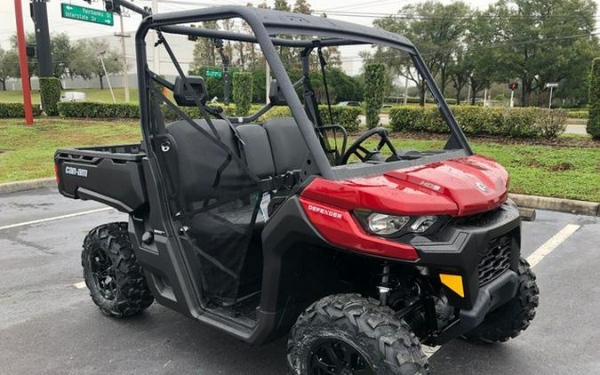 2024 Can-Am Defender DPS HD9 Fiery Red