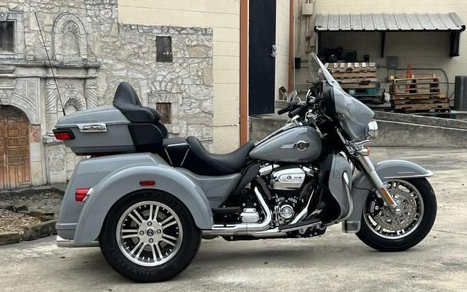 2024 Harley-Davidson® FLHTCUTG - Tri Glide® Ultra