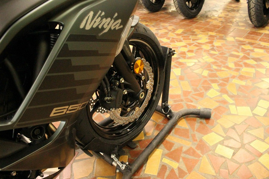 2025 Kawasaki Ninja 650 ABS Ninja 650 ABS - SDAG3528