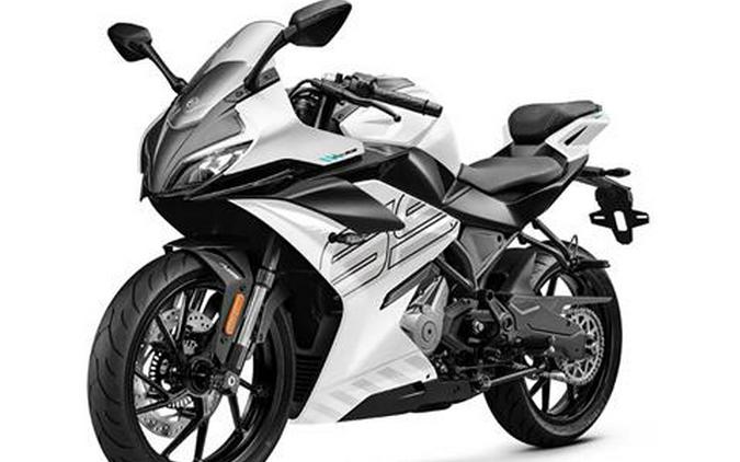 2026 CFMOTO 300SS