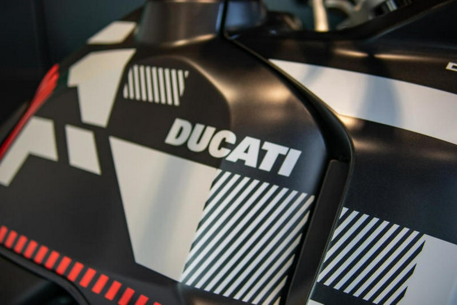 2024 Ducati DesertX R22 Livery