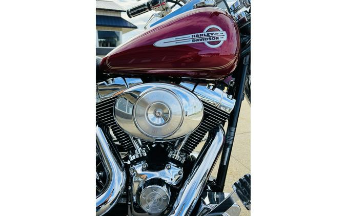 2004 Harley-Davidson® FLSTC HERITAGE CLASSIC