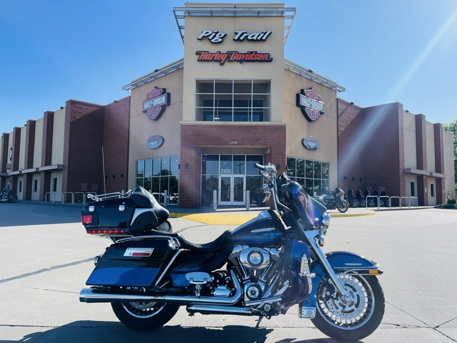 2010 Harley-Davidson Electra Glide® Ultra Limited FLHTK