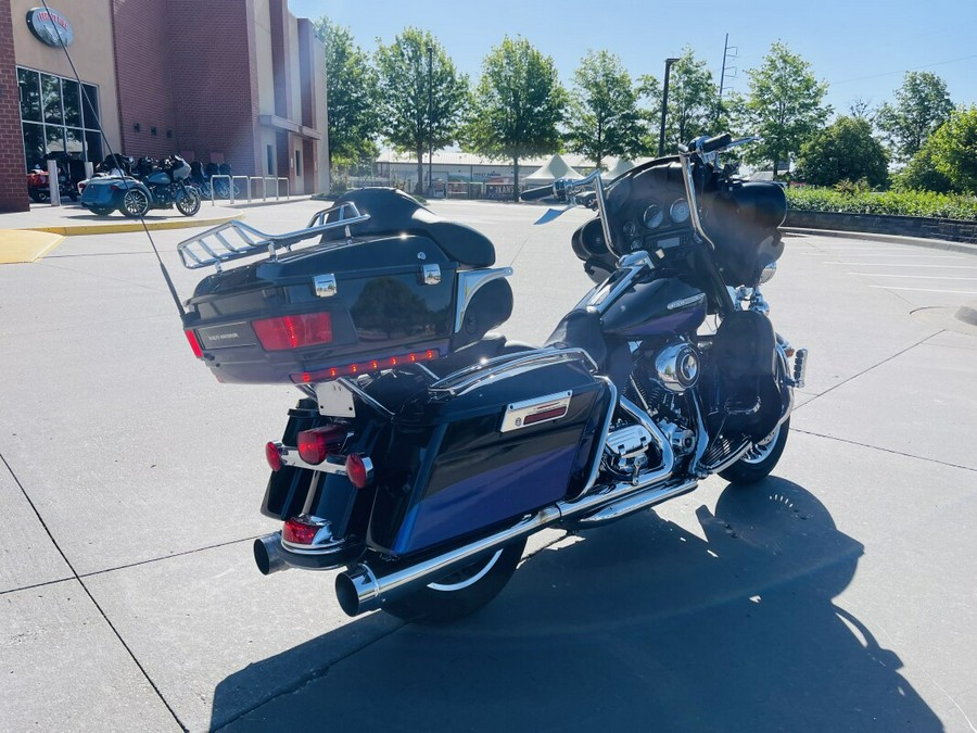 2010 Harley-Davidson Electra Glide® Ultra Limited FLHTK