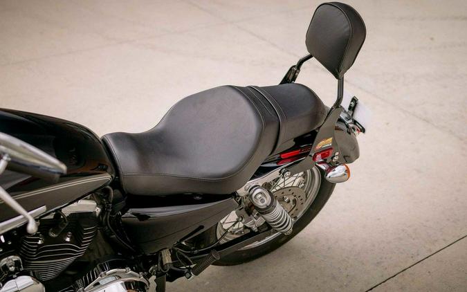2017 Harley-Davidson® XL1200C - 1200 Custom