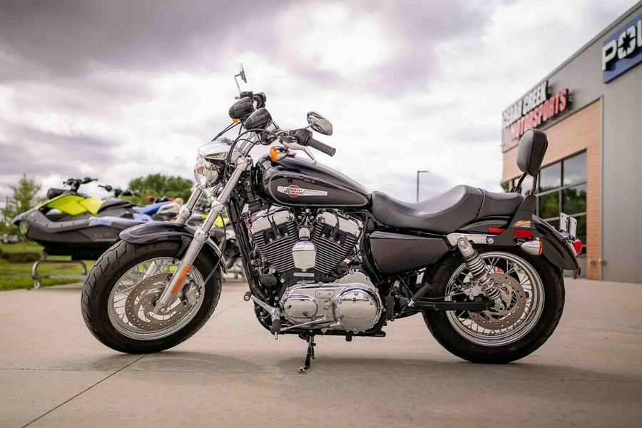 2017 Harley-Davidson® XL1200C - 1200 Custom