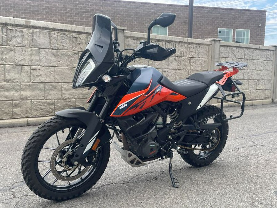 2022 KTM Adventure 390