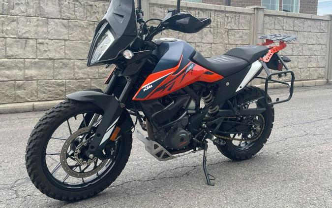 2022 KTM Adventure 390