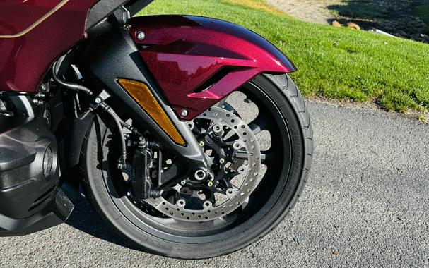 2025 Honda Gold Wing® Tour Automatic DCT 50th Anniversary