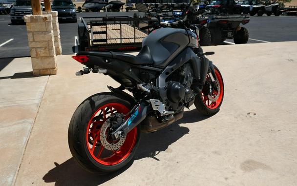 2021 YAMAHA MT09