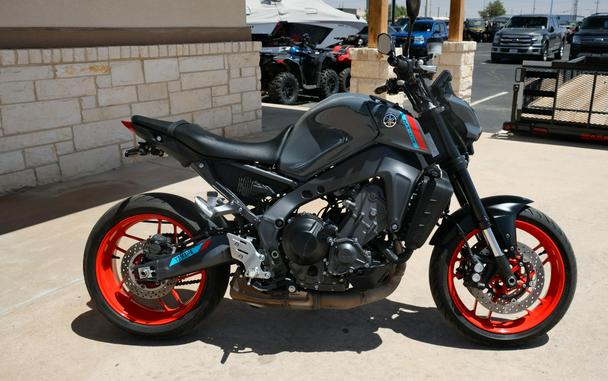 2021 YAMAHA MT09