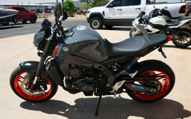 2021 YAMAHA MT09