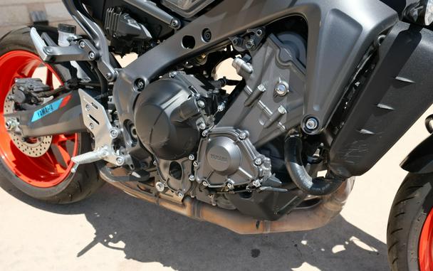 2021 YAMAHA MT09