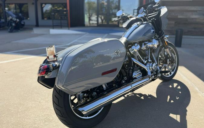2026 Harley-Davidson® Low Rider® ST Dark Billiard Gray Chrome Trim