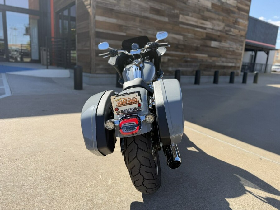 2026 Harley-Davidson® Low Rider® ST Dark Billiard Gray Chrome Trim