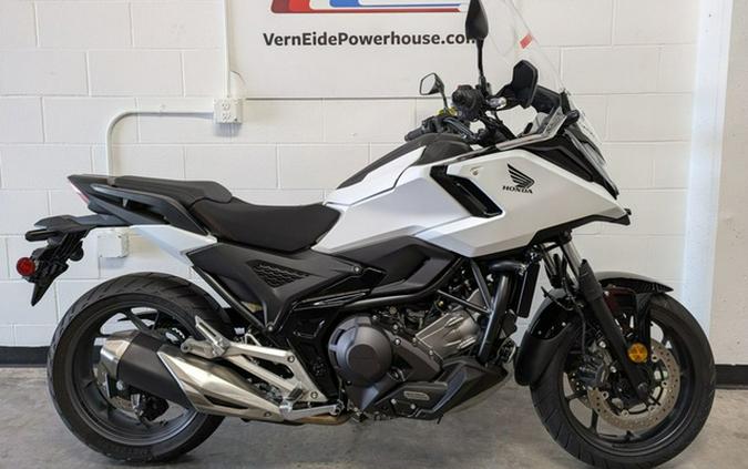 2025 Honda NC750X DCT