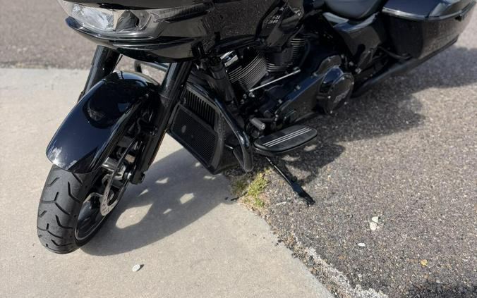 2025 Harley-Davidson Road Glide Vivid Black