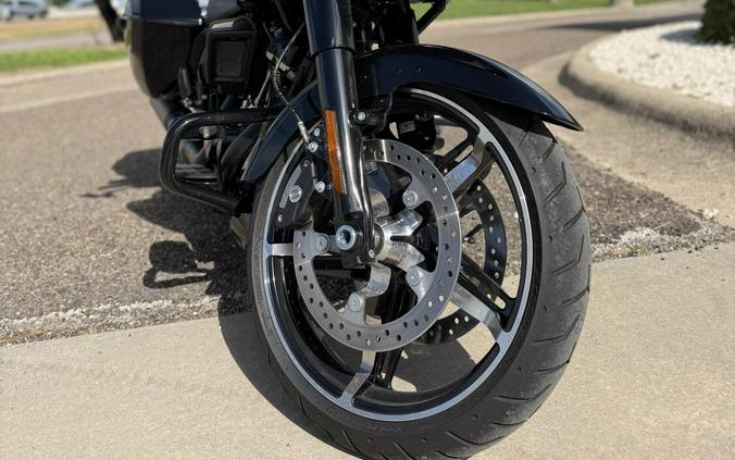 2025 Harley-Davidson Road Glide Vivid Black