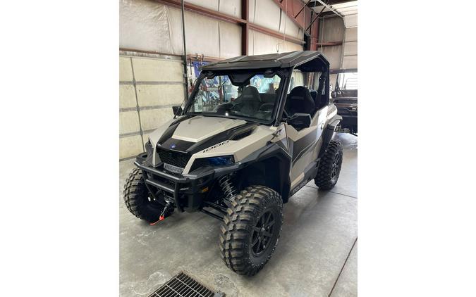 2024 Polaris Industries GENERAL® XP 1000 Ultimate