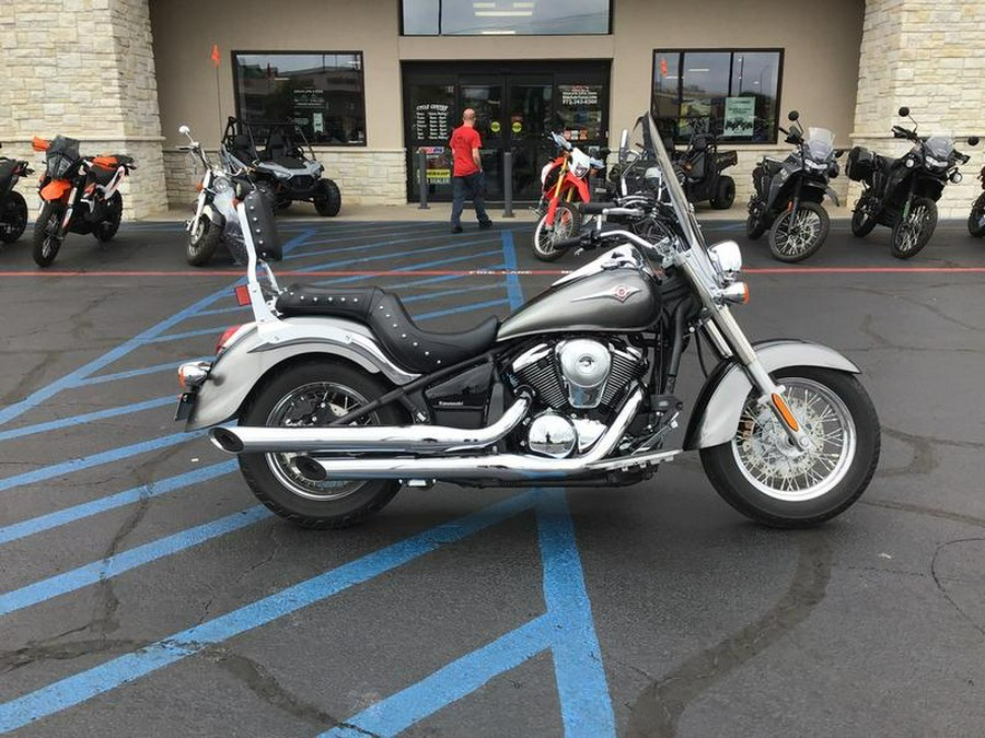 2024 Kawasaki Vulcan® 900 Classic Classic LT