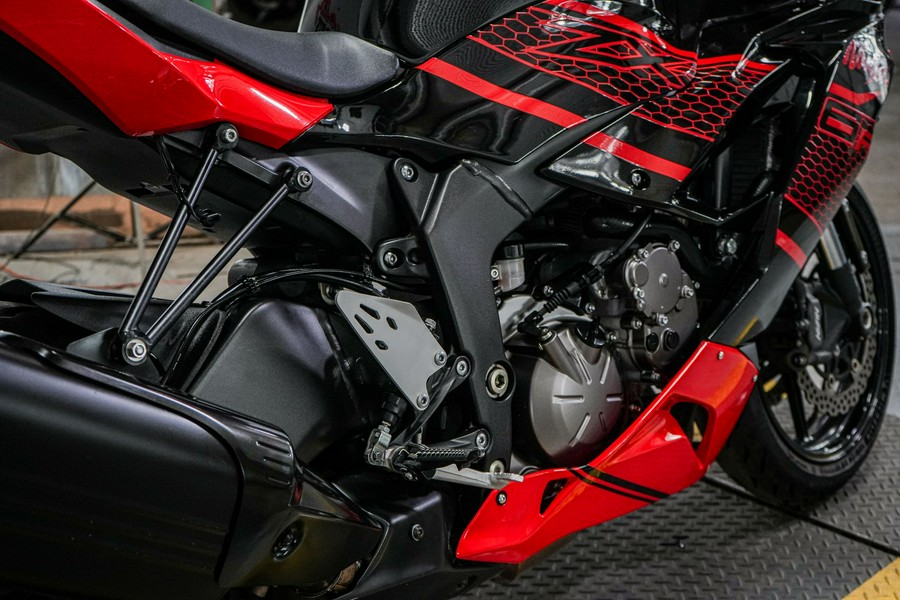 2019 Kawasaki Ninja ZX-6R ABS