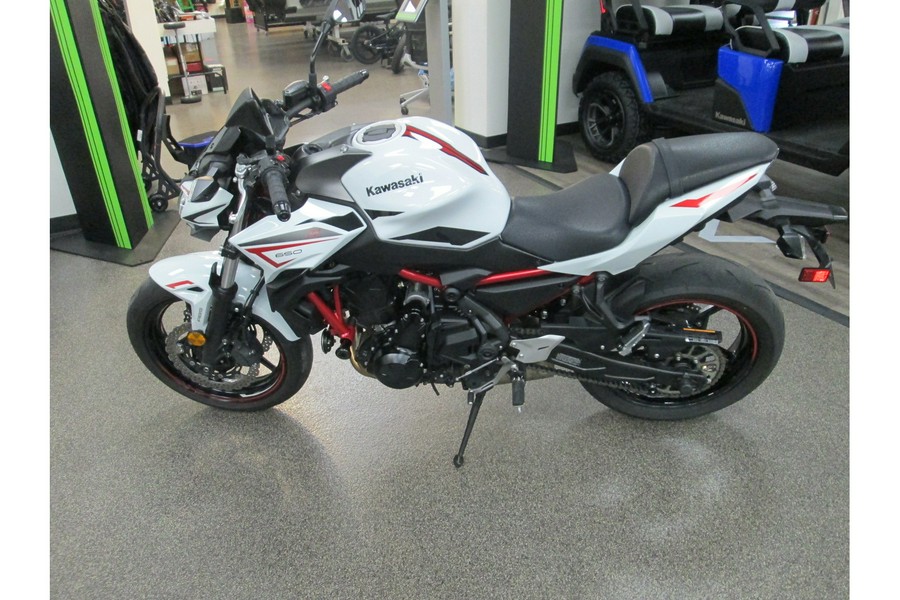 2022 Kawasaki ER 650 KNF