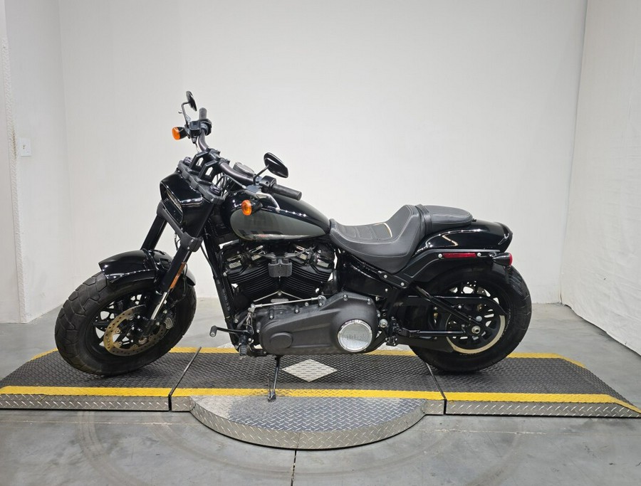 FXFBS 2022 Fat Bob® 114