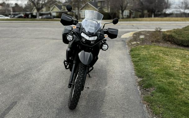 2022 Kawasaki KLR®650 Adventure ABS, USB