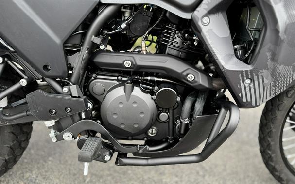 2022 Kawasaki KLR®650 Adventure ABS, USB
