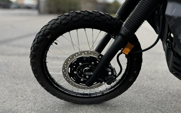 2022 Kawasaki KLR®650 Adventure ABS, USB