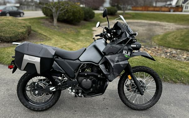 2022 Kawasaki KLR®650 Adventure ABS, USB