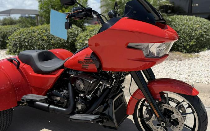 2026 Harley-Davidson Road Glide 3 Blood Orange