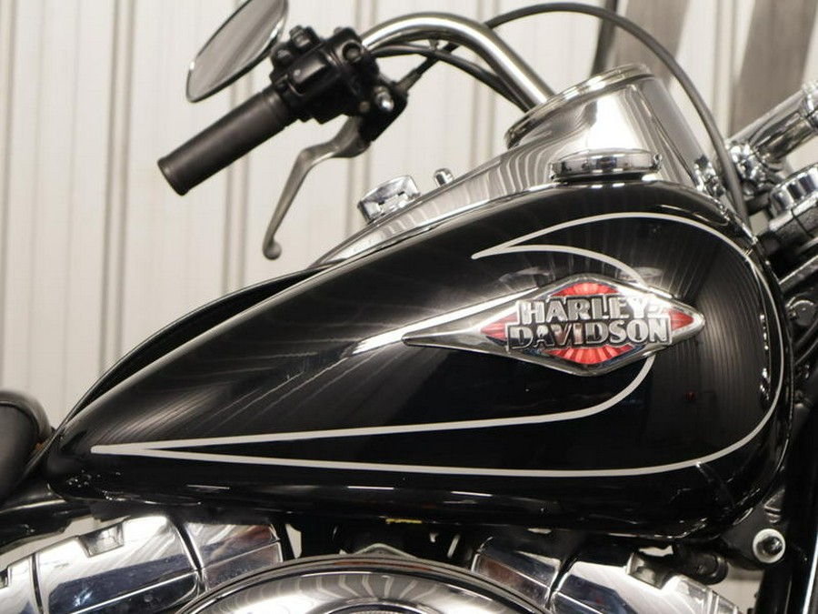 2009 Harley-Davidson® FLSTC - Heritage Softail®